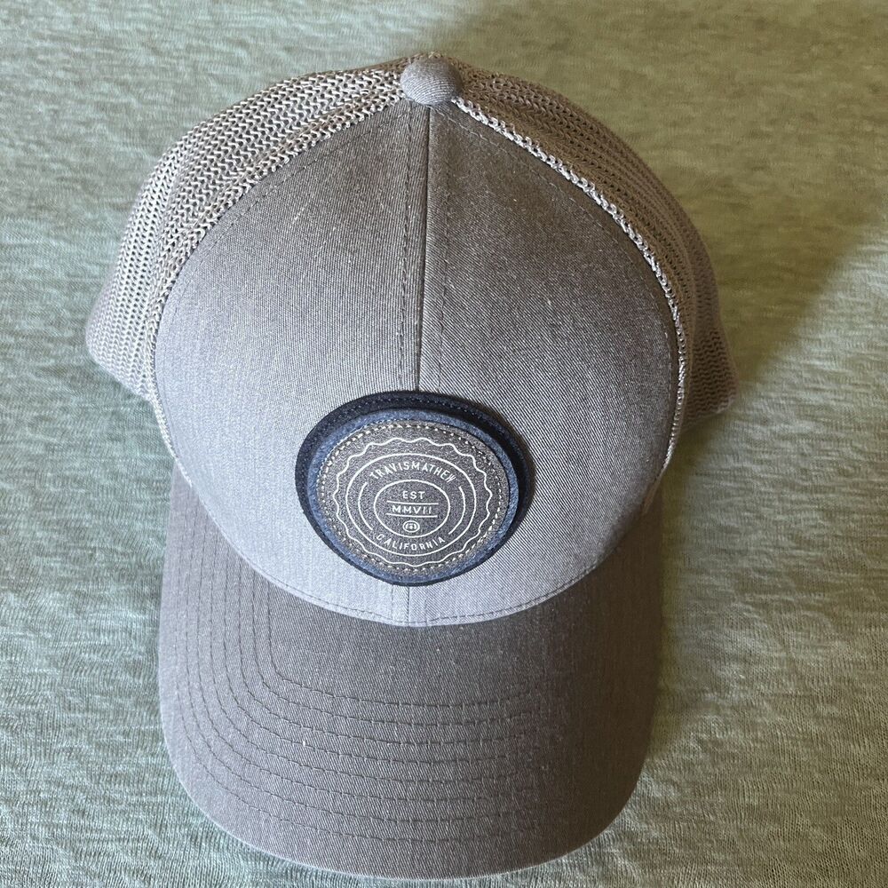 Travis Matthew Californ Snapback Trucker Ball Cap Hat 110 Yupoong Grey EUC MMV11
